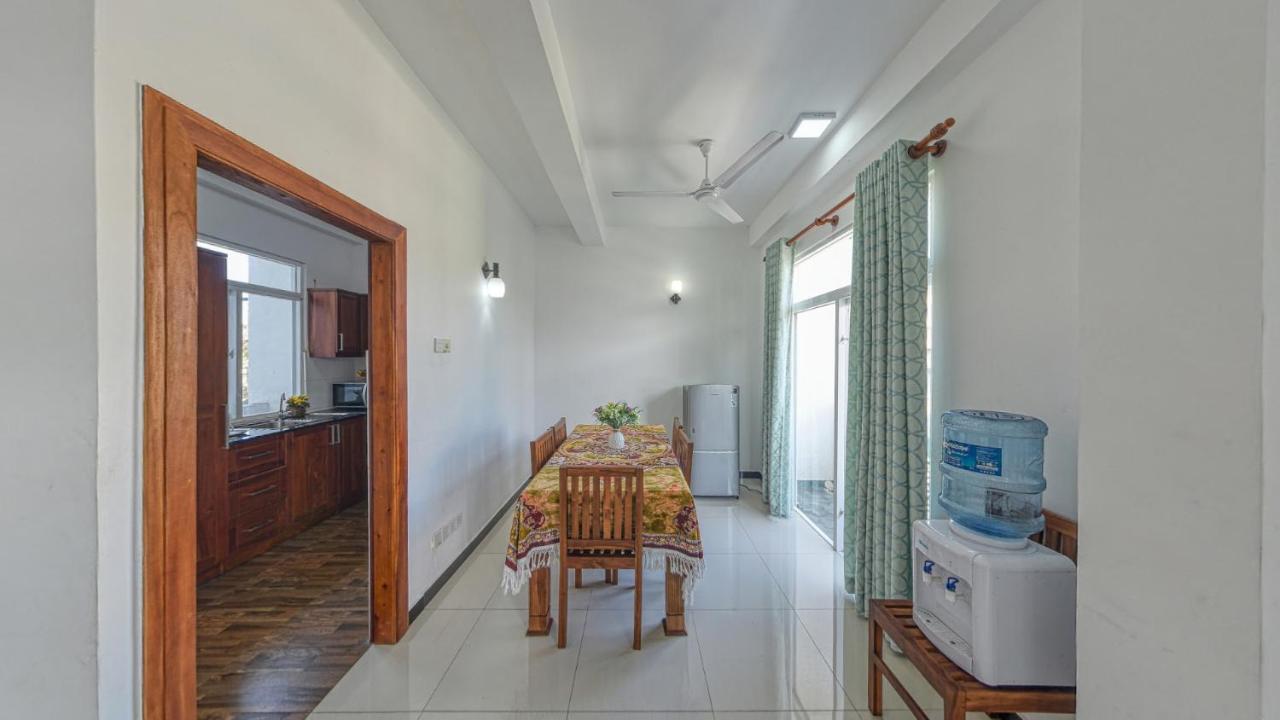 Ocean Breeze Apartment Colombo Exterior foto